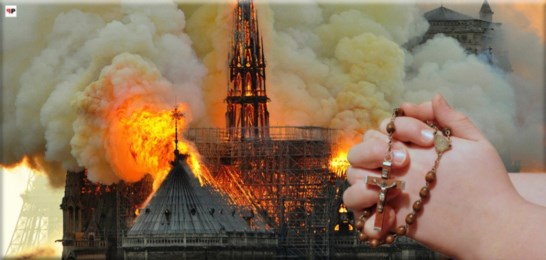 Notre-Dame v plamenech: Jacques Annaud vytvořil dílo - poselství. Boj o křesťanské relikvie, nebo o srdce a duši Západu? Patří Kristova trnová koruna republice? Konec nebo nový začátek? Kdo přenese víru přes hořící propast?