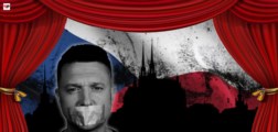Sebenenávistí k totalitě: Co spojuje českou vlajku ve vagíně a Tommyho Robinsona? Z kolébky demokracie je kolébka totality. Umělci vždy v čele? Bude se na pódiu jíst lidské maso?